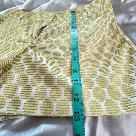 LOFT Yellow High Waist Tailored Shorts women’s sized 8 - Picture 6 of 7